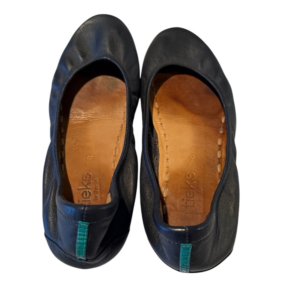 Black Ballet Flats